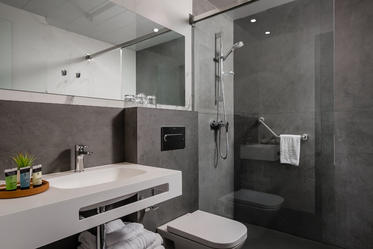 Chambre triple hôtel ronda house barcelone Chambre triple hôtel ronda house barcelone